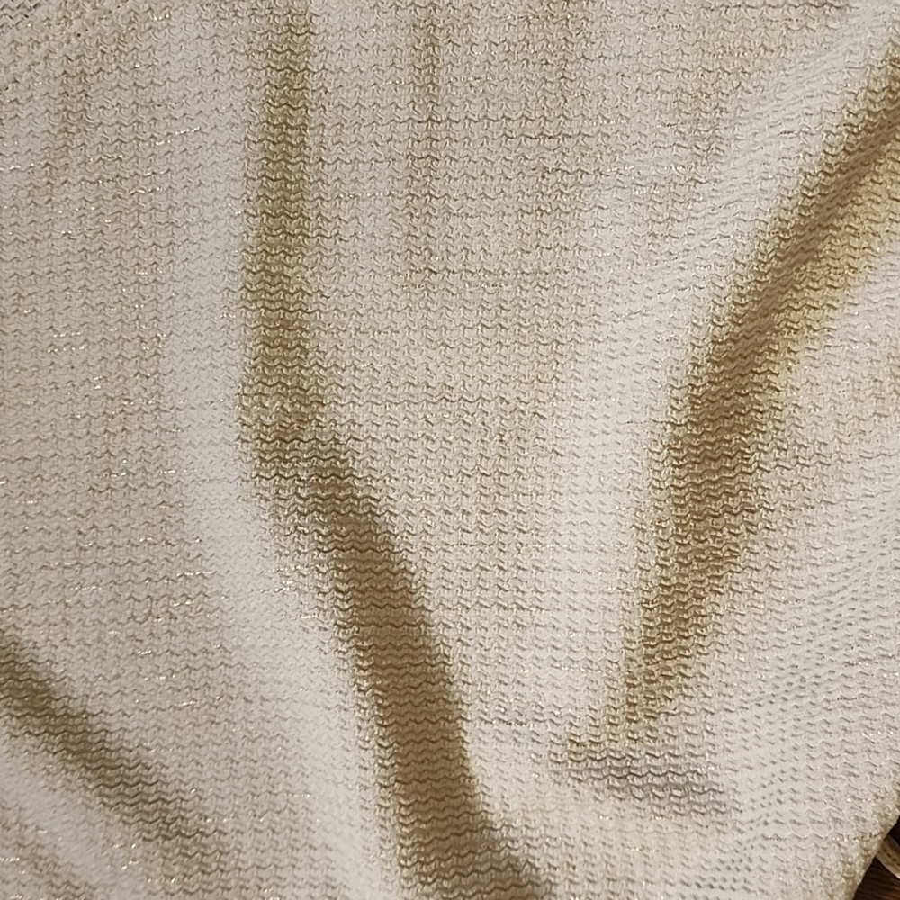 Ivory Romper - Picture 2 of 4